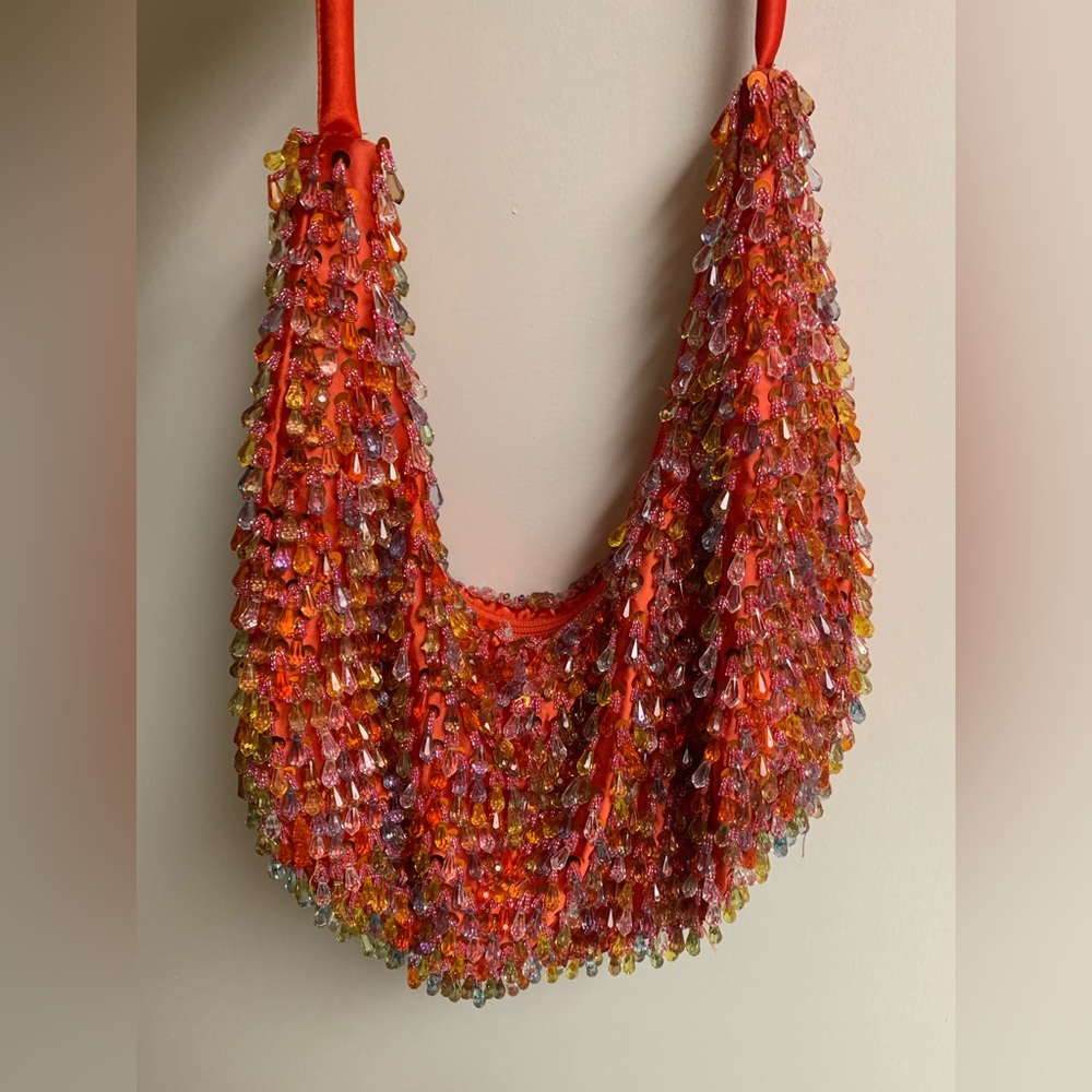 Beaded shoulder bag